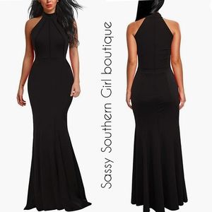 ⭐🆕 Black halter maxi formal dress